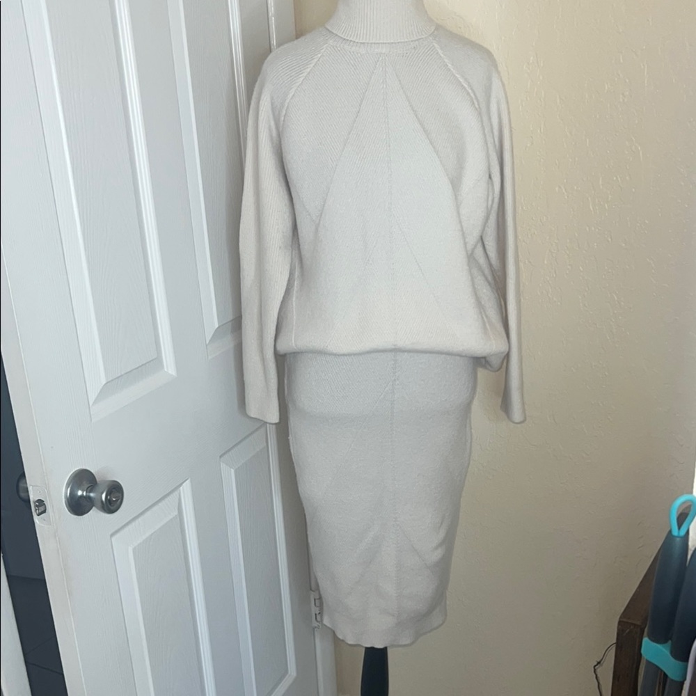 Source Unknown Cream Knit Two-Piece Dress Set